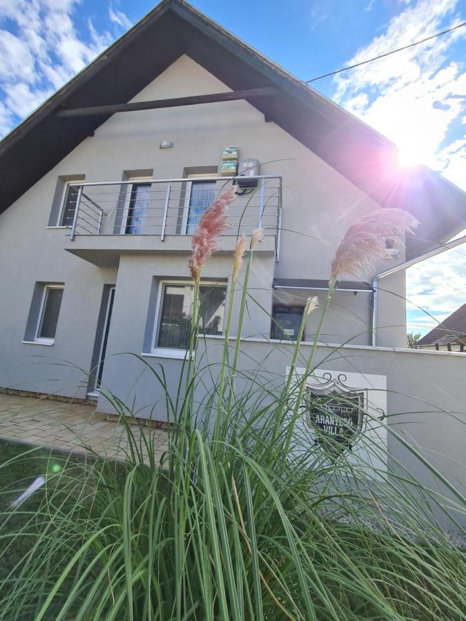 Aranyeso Apartmanhazak No.1 Balatonalmádi Exterior foto
